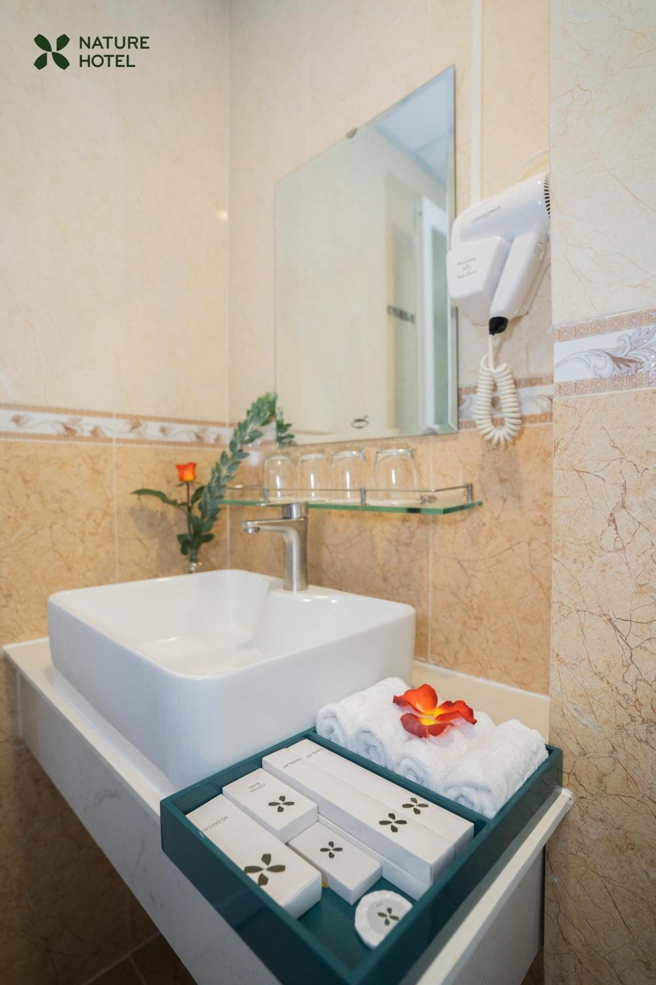 Nature Hotel - Dalat 3 Экстерьер фото