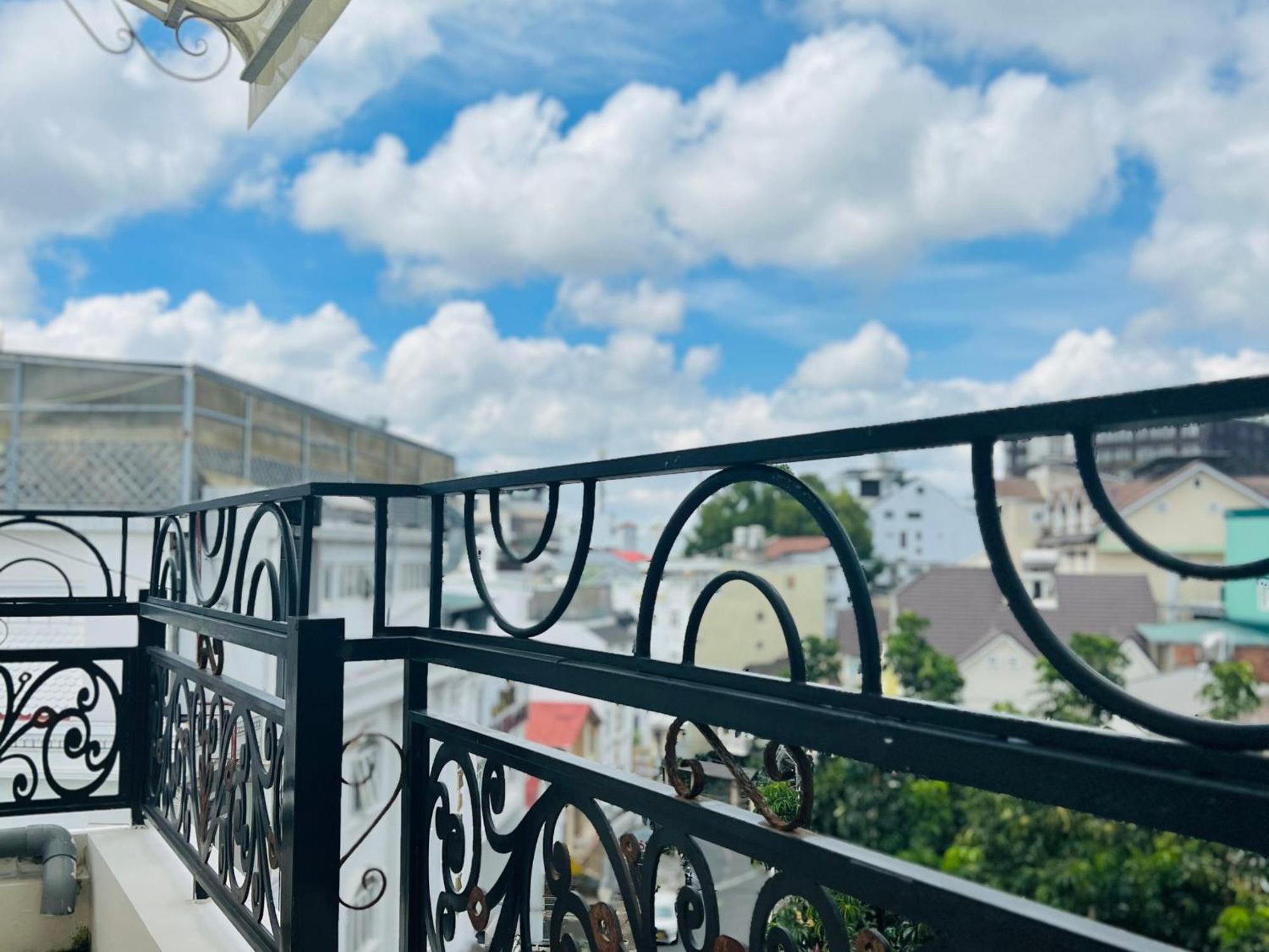 Nature Hotel - Dalat 3 Экстерьер фото